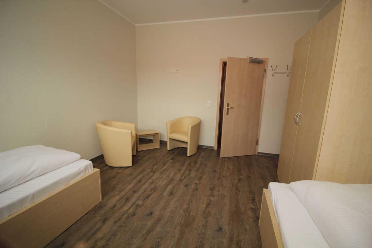 Kutterfisch Kajueten Direkt Im Stadthafen Apartment Sassnitz Exterior foto