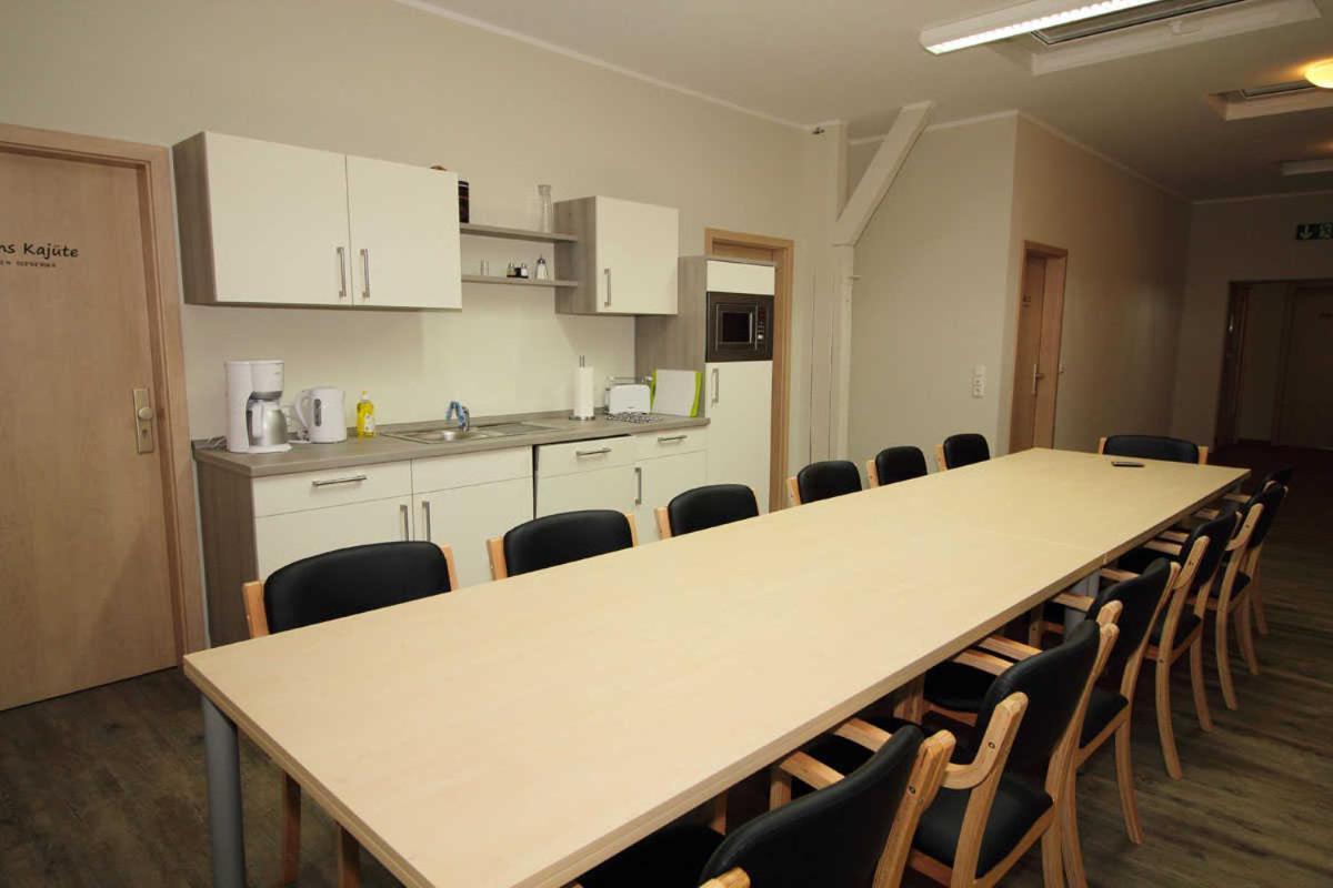 Kutterfisch Kajueten Direkt Im Stadthafen Apartment Sassnitz Exterior foto